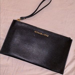 Michael Kors wristlet